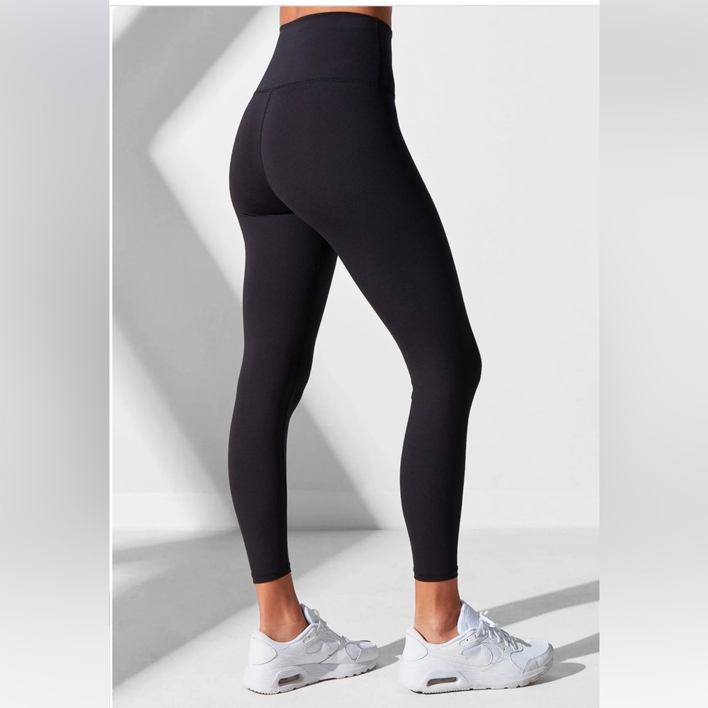 Brand new Noli luxe leggings